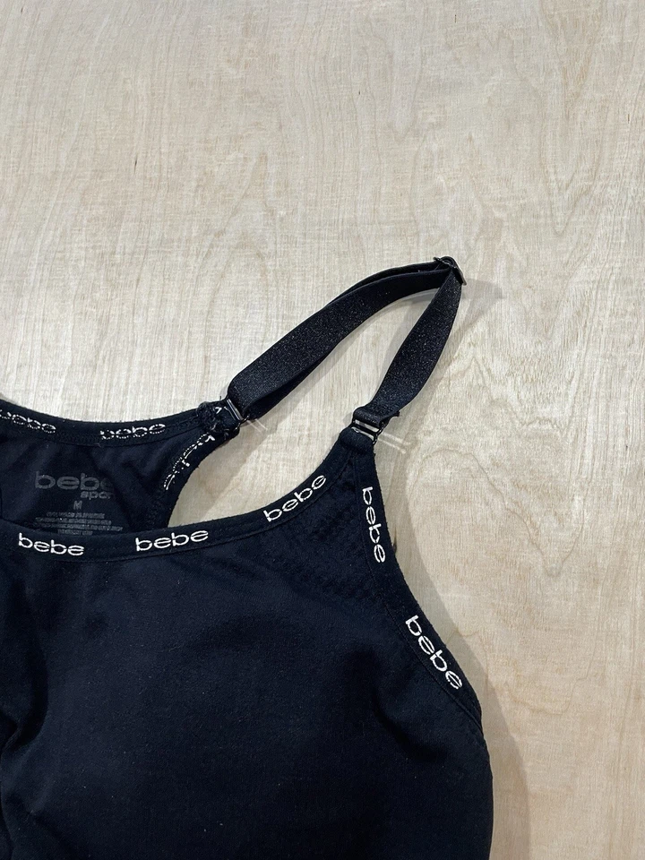 Sutiã esportivo feminino acolchoado Bebe Racerback tamanho M preto - Imagem 2 de 4