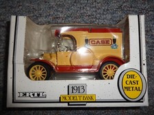 Ertl 1913 Model T Case 1:25 Diecast Bank 1990