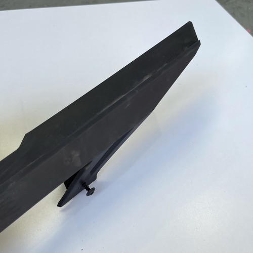 KTM Duke 390 2017 Chain guard cover trim tyre hugger 93004060100 - Picture 4 of 6