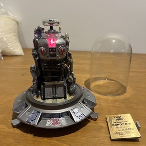 LOST IN SPACE B9 ROBOT 7.5" Talking Domed Figure 1998 Franklin Mint Tested Works