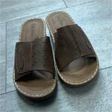 For Fashion Brown Floral Laser Cut Slide Sand...