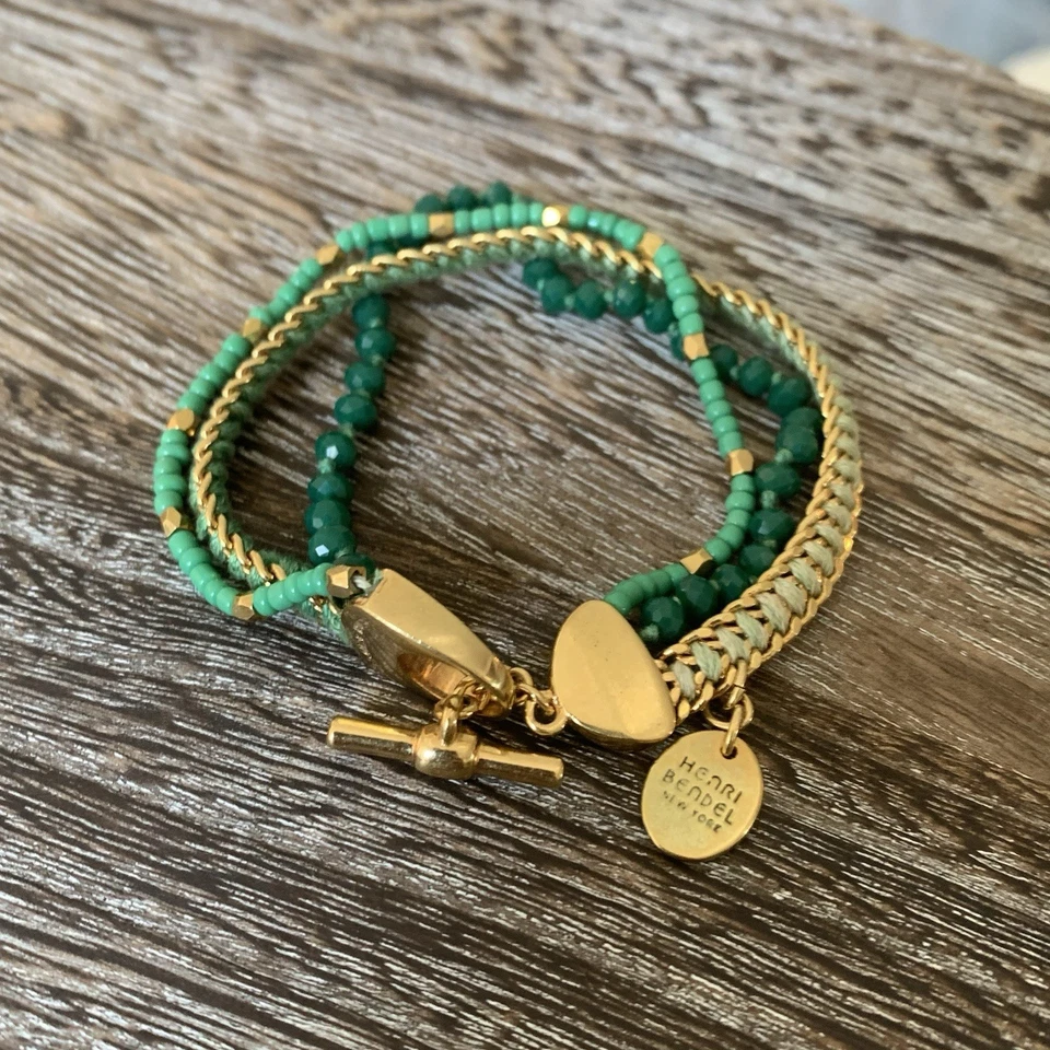 Pulsera Henri Bendel Multihilo Palanca Dorada Facetada Cuentas Verdes Dije Firmado Foto 2 de 4