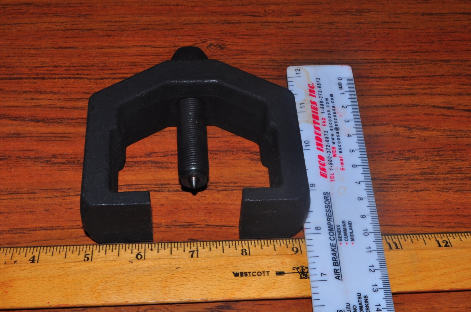 AUTO TRUCKS PITMAN ARM PULLER HEAVY DUTY PULLER ON PITMAN ARM FORD F250