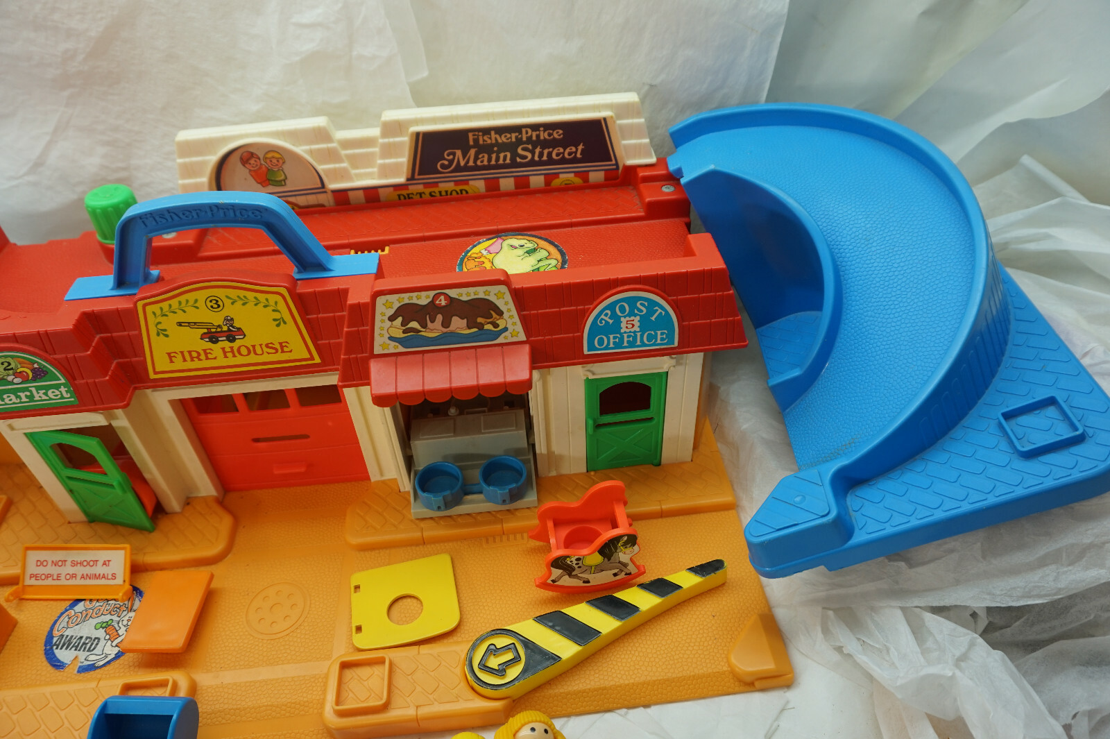 fisher price little people furniture