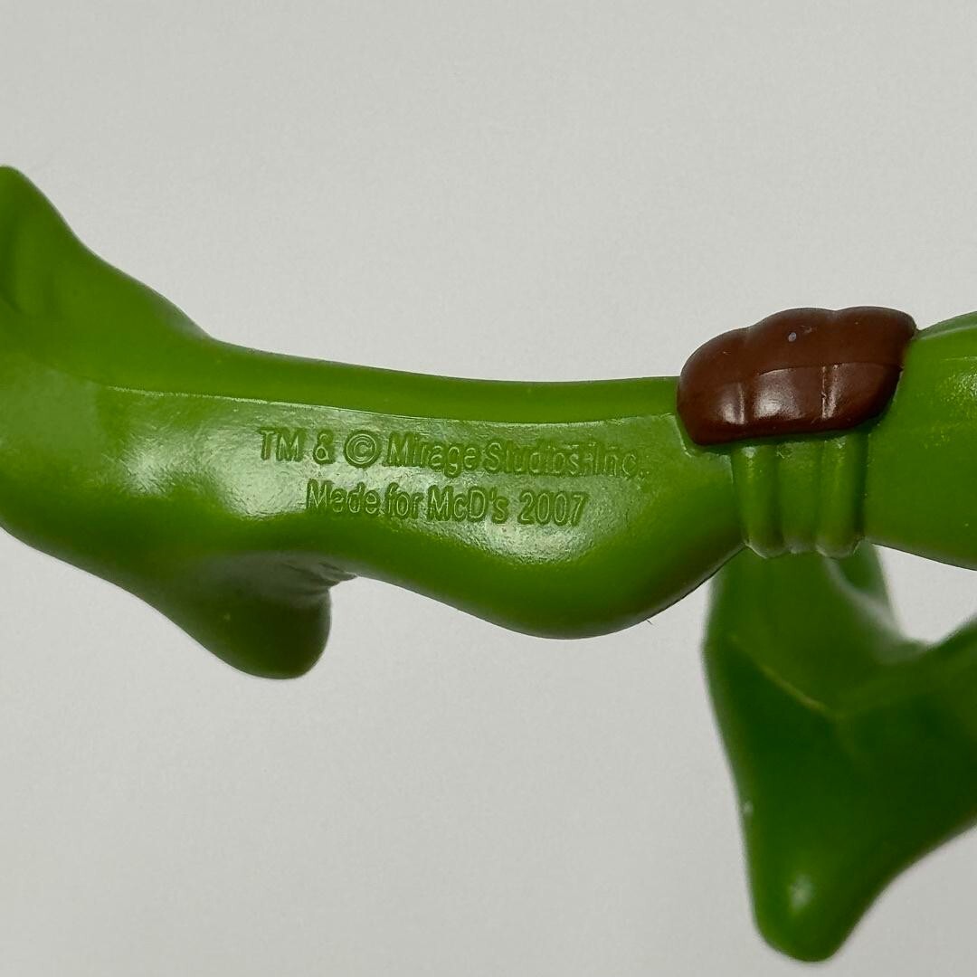 Teenage Mutant Ninja Turtles McDonalds Leonardo & Donatello Moving