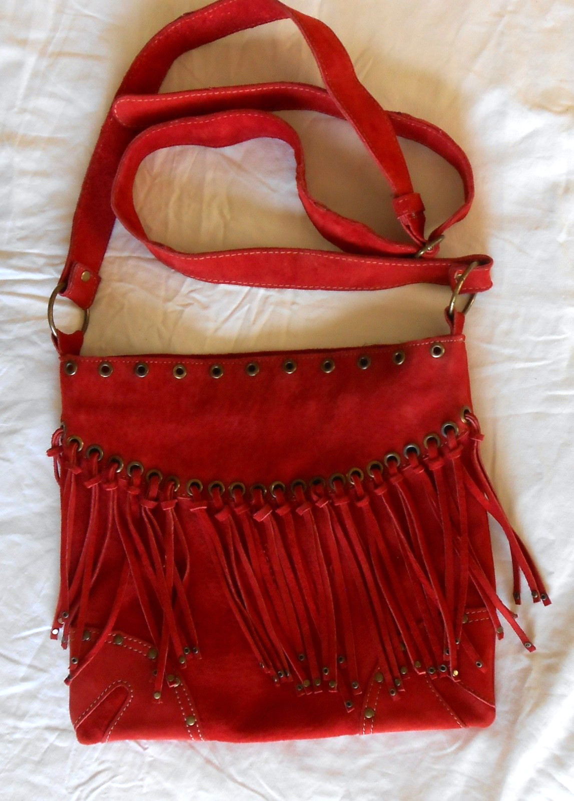 VTG Crafted Suede Leather Crossbody/Shoulder Bag Fringe Tomato Red Boho Western