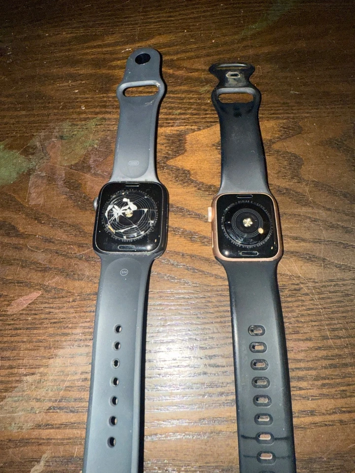 2 Used Apple Watches. Both Work. 1 has a cracked back. As is - Image 3 of 3