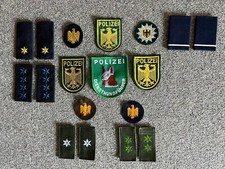 POLIZEI/ BUNDESGRENZSCHUTZ - ABZEICHEN SAMMLUNG  -