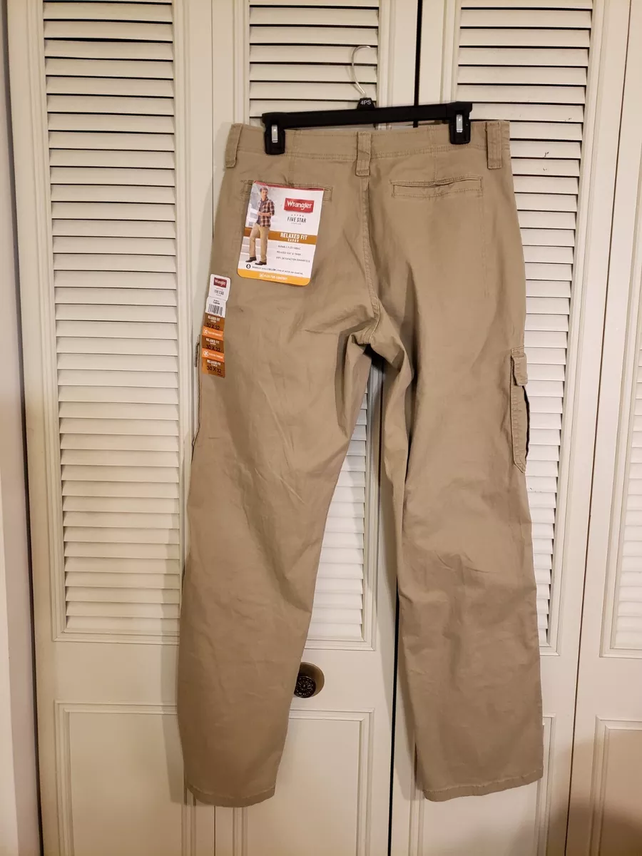 Men's Wrangler Cargo Pants w/ Stretch Khaki Relaxed Fit Tech Pocket 30Wx32L  NWT