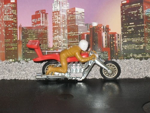 VINTAGE 1971 HOT WHEELS REDLINE ERA RUMBLERS HIGH TAILER  MOTORCYCLE NOS ?