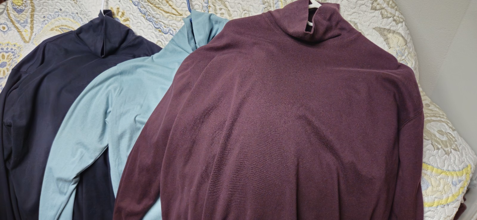 LL Bean Turtleneck Lot Of 3, Men's Size XXLT, Brown, Teal, Black, 5-day auction!