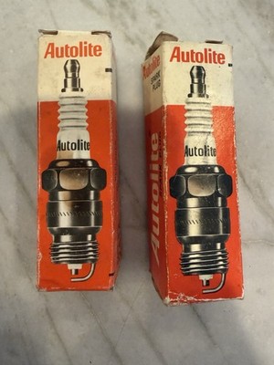 Pair Of Autolite 2414 Racing Spark plugs - Pair - 14mm Thread Diameter