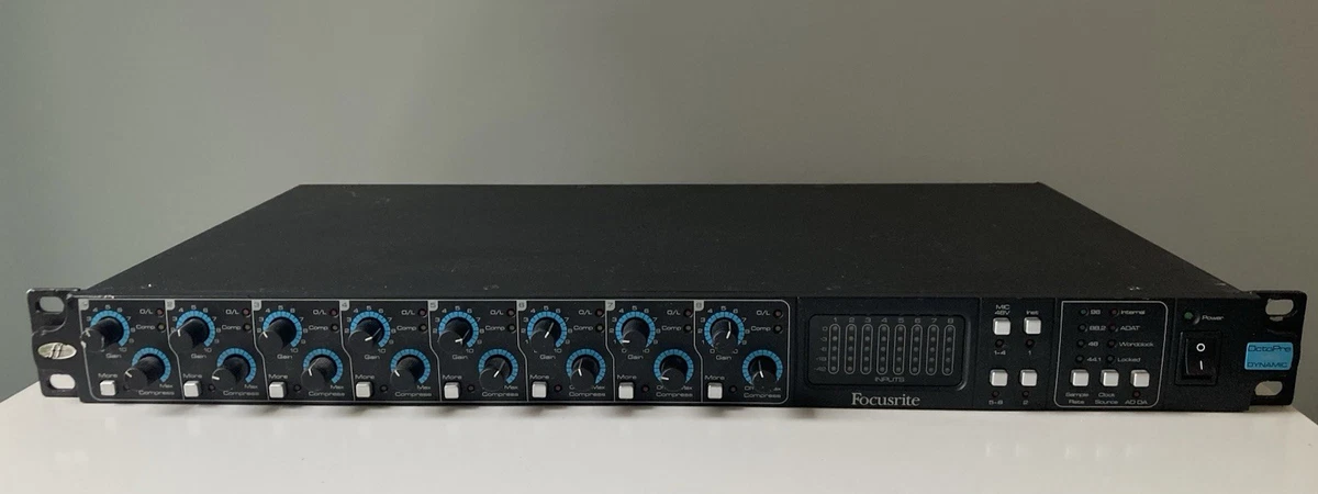 Preços baixos em 8 Canais de áudio profissional Pré-Amplificadores