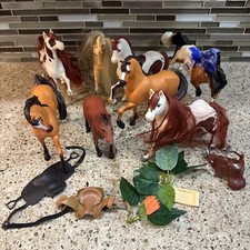 15 Pc Mixed Toy Horses Lot Including Saddles Carrots 6 Tall Horse Collection