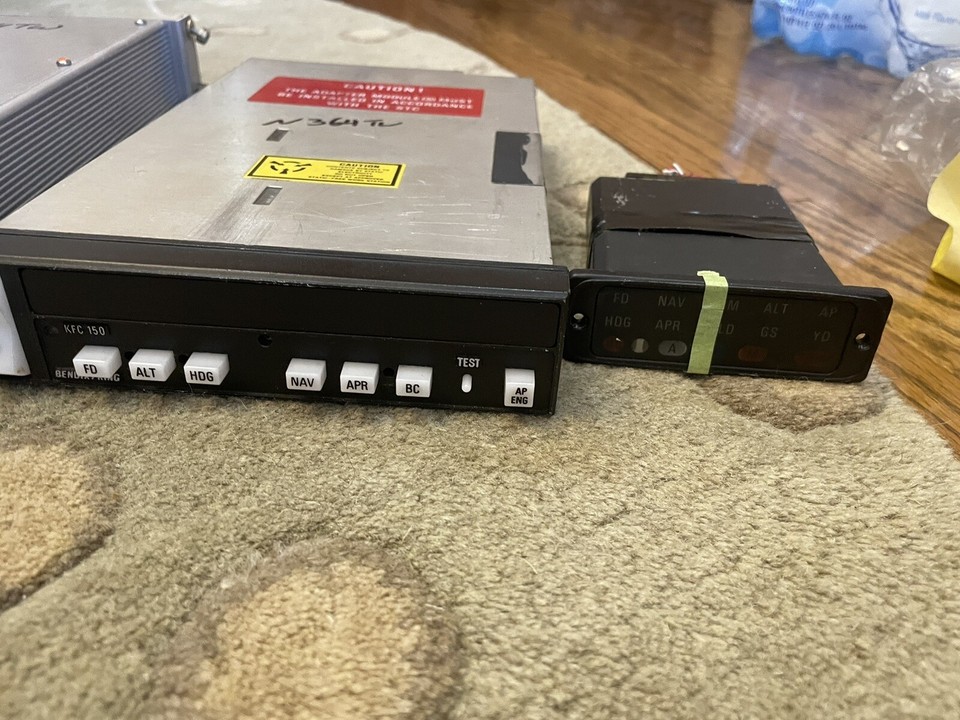 Complete KFC 150 autopilot with Pitch, Roll and yaw damper removed from