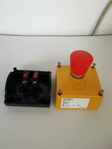 Siemens 3SB3801-0DG3 Not-Aus-Tastenschalter Neu One 3SB3 801-0DG3  - Bild 2 von 2