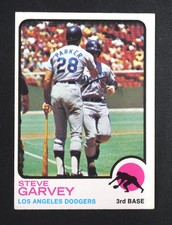 1973 TOPPS Steve Garvey Baseball Card #213 
