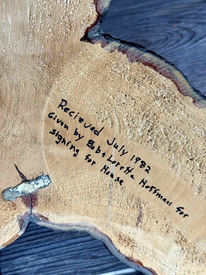 Vtg Rustic Edge Wall Clock Wood Tree Slab Epoxy Coating Gem Numbers Works 19x17” - Image 4 of 4