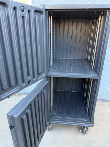 Cambro Insulated Foodservice Cart Full Size (Model CMBP)