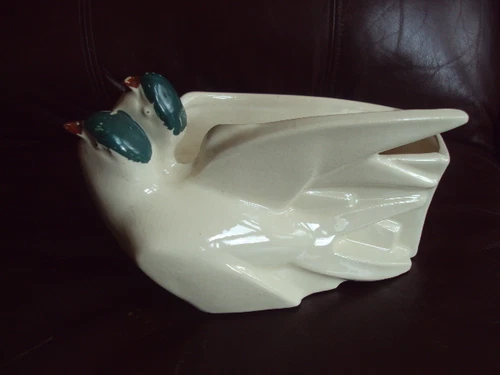 VINTAGE MCCOY BIRDS FIGURAL PLANTER 1946  CUTE!