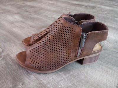 soda open toe booties