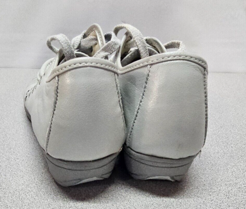 New Soft Spots Bonnie Womens Size 7 Gray Loafer Shoe Oxford Casual Work Flats - Picture 8 of 9