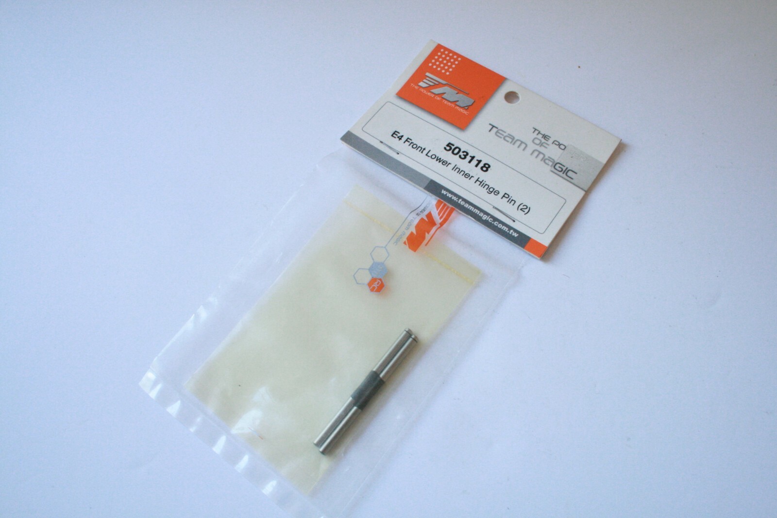 Team Magic E4 Front Lower Inner Hinge Pins - 503118