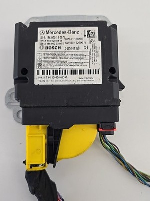 2013 - 2016 MERCEDES GL450 X166 RESTRAINT CONTROL MODULE SRS COMPUTER UNIT OEM