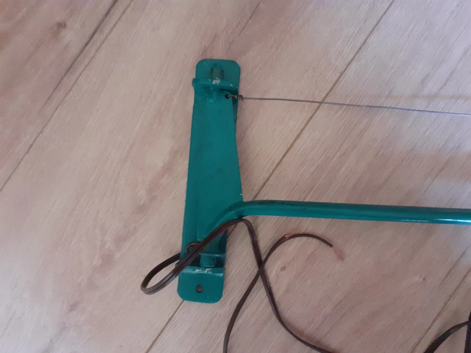 Lampe potence dans le goût Prouvé, Matégot - Photo 4/4