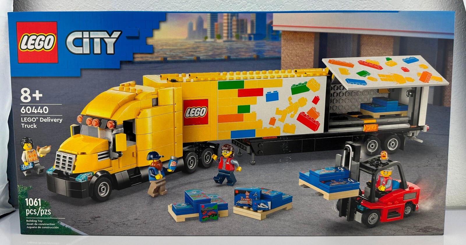 LEGO 60440 LEGO Yellow Delivery Truck LEGO City. New and Factory Sealed ...