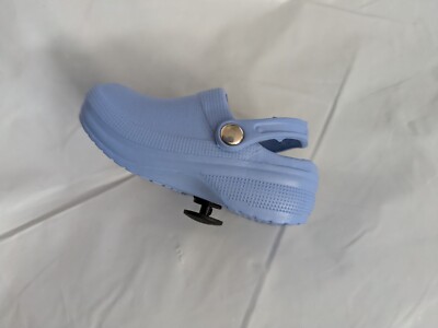 Croc auf Croc  Shoe Charms/Deko-Schuhstecker/Pin für Clogs in blau