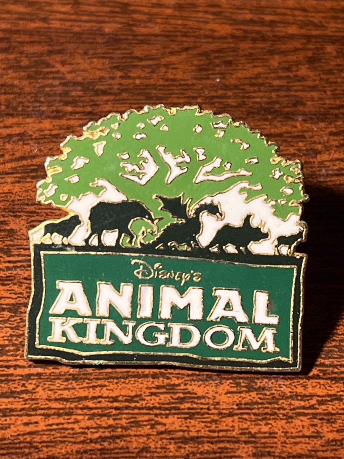 Vintage Disneys Animal Kingdon Gold Tone Costume Enameled Pin B890