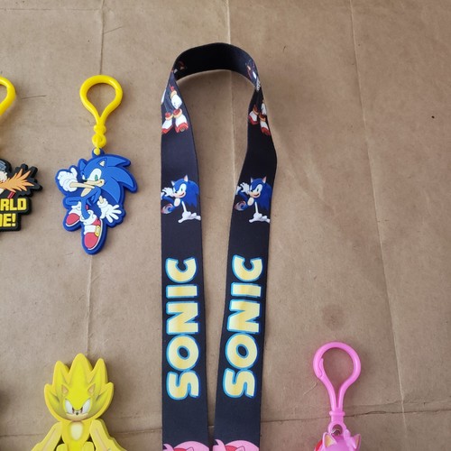 SONIC The HEDGEHOG FIG Super CLIP CHARMS Mini Walker LANYARD Disc Launcher LOT - Picture 7 of 24