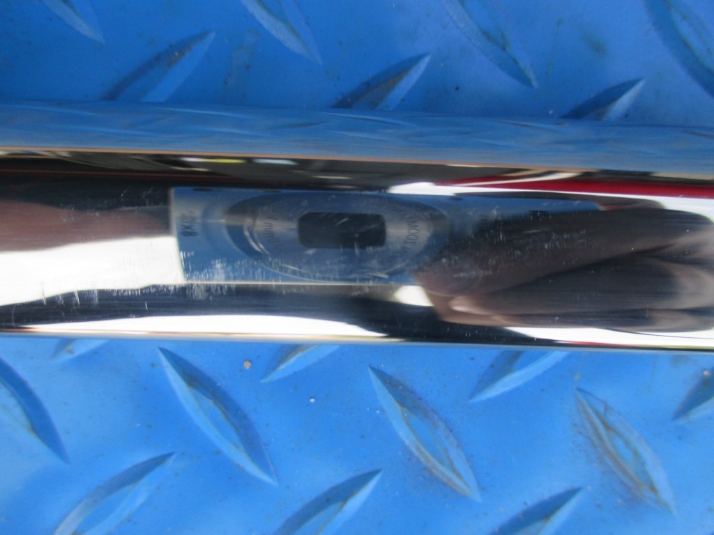 Bentley Mulsanne front left door lower window trim moulding #5458