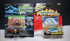 Johnny Lightning The Munsters Koach And 64 VW Beetle Street Freaks