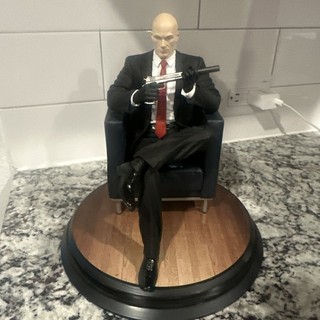 Agent 47 Hitman Collectible Statue Video Game Character Figurine