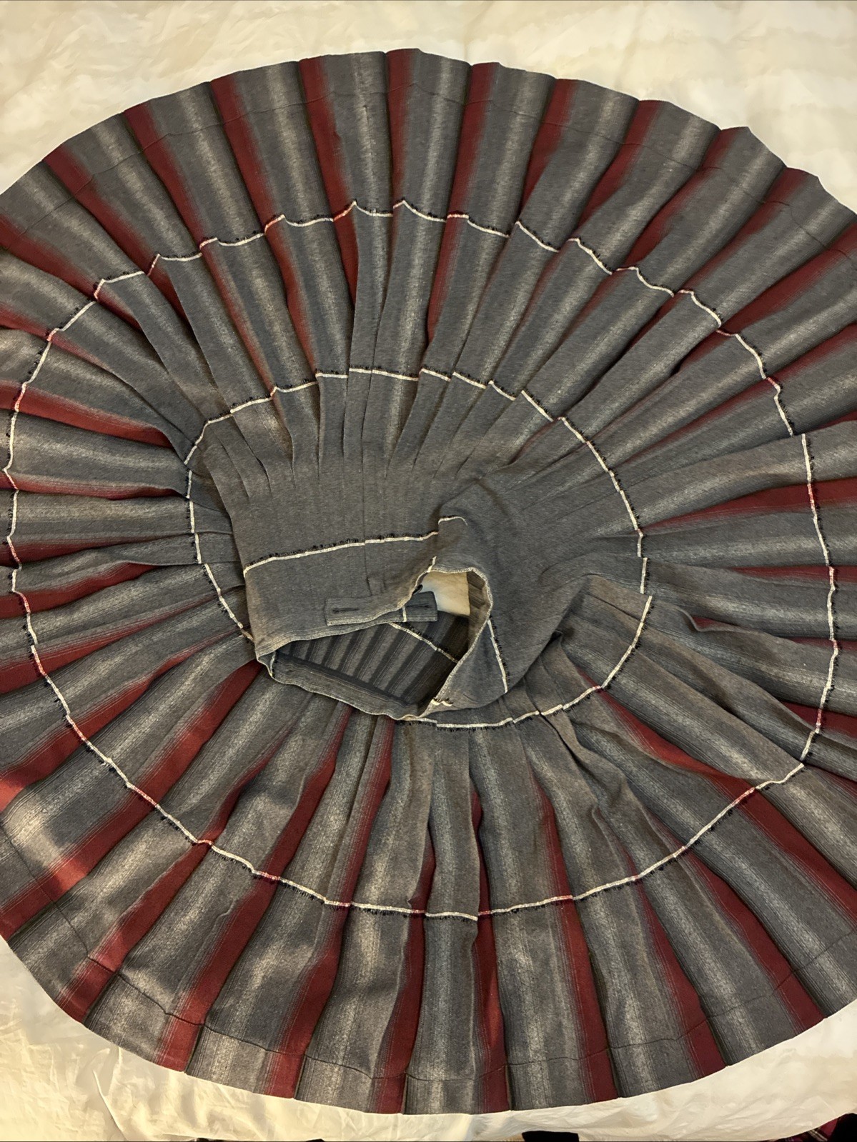 Pendleton Turnabout Reversible Pleated Full Circl… - image 1