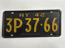 1942 New York License Plate Putnam County Nice All Original Paint