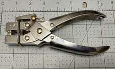 Eyelet Punch Pliers  - Fabric & Leather Hole Punch... AS SHOWN