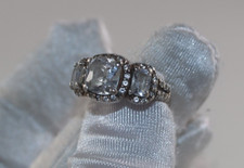 VINTAGE .925 STERLING Silver CZ 3 STONE SIZE 6 ENGAGEMENT PROMISE RING