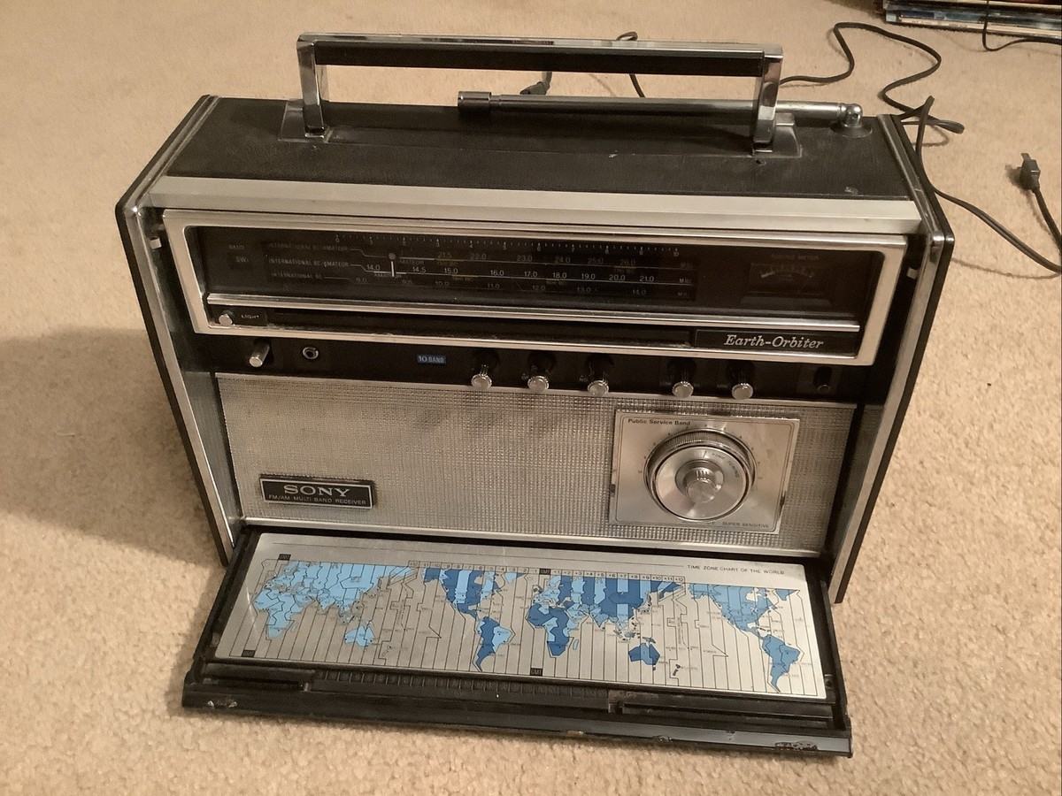 Vintage SONY Earth Orbiter CRF-5100 10-band SHORTWAVE Radio
