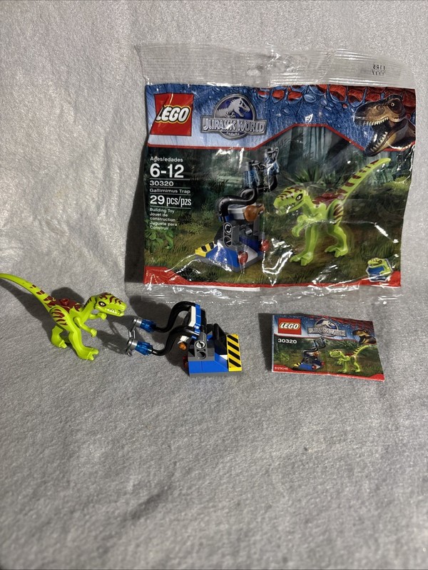 2015 Lego Jurassic World 30320 Gallimimus Trap - 29 Pieces - Dinosaur