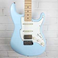 FRET KING CORONA LAGUNA BLUE ELECTRIC GUITAR + CASE