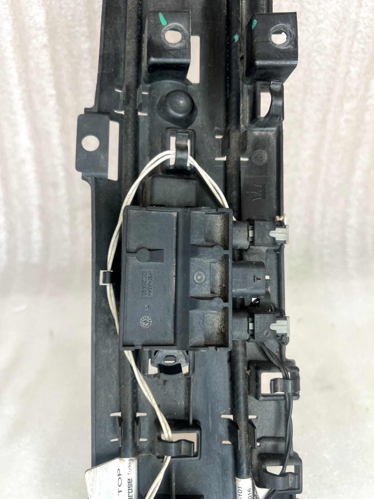2014 - 2018 MASERATI GHIBLI REAR BOOT LID OPENING SENSOR OEM C63157-101