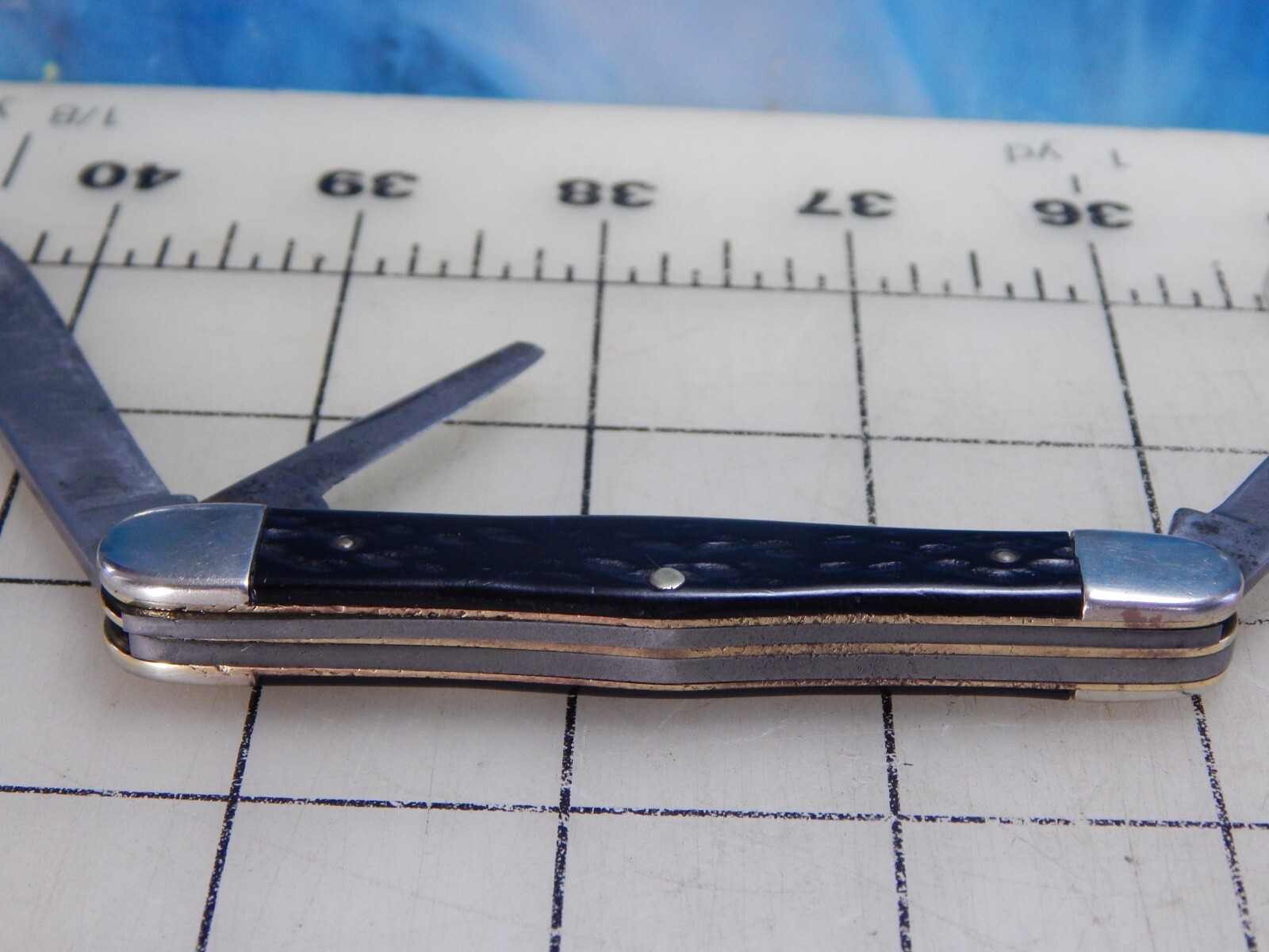 Vintage Pocket Knife 3 line 72 CAMILLUS NEW YORK 3 Blade Folding Knife