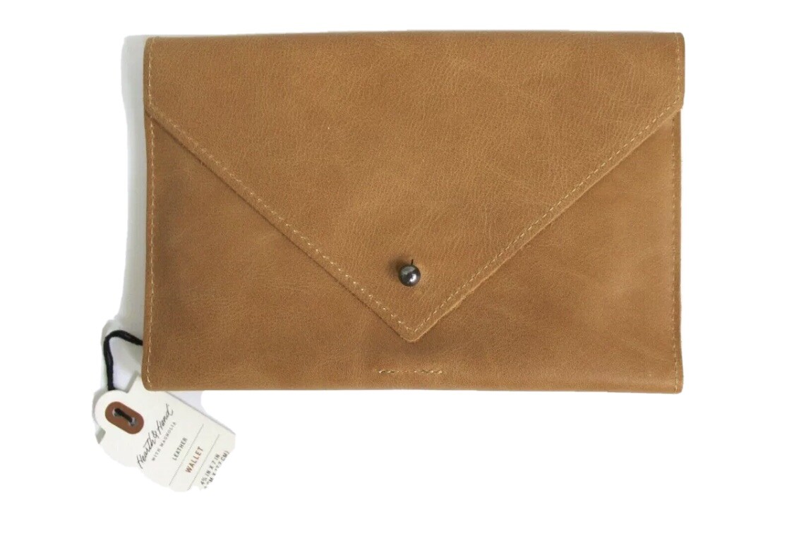 NUEVO Hoarth & Hand con Sobre Magnolia Estilo Solapa Cuero Billetera - Coñac