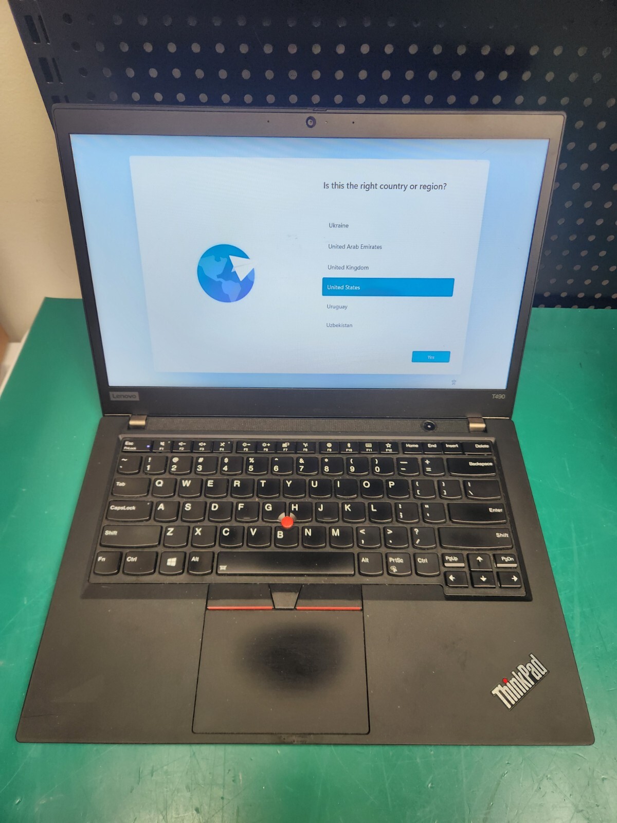 Lenovo ThinkPad T490 i5-8365U 8GB RAM 256GB SSD Windows 11 Pro