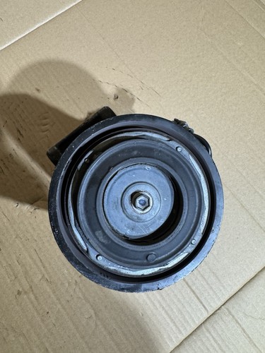 2014-2022 Jeep Cherokee 3.2L AC Compressor Assembly Genuine OEM 68103198AB - Picture 4 of 4