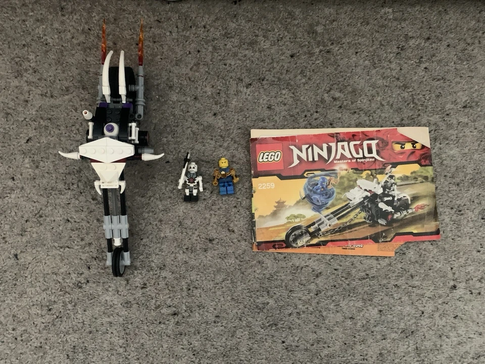 LEGO Ninjago 2259 Skull Motorbike, photo 2 of 5