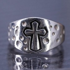 Size 6, Vintage sterling 925 silver band ring embossed cross